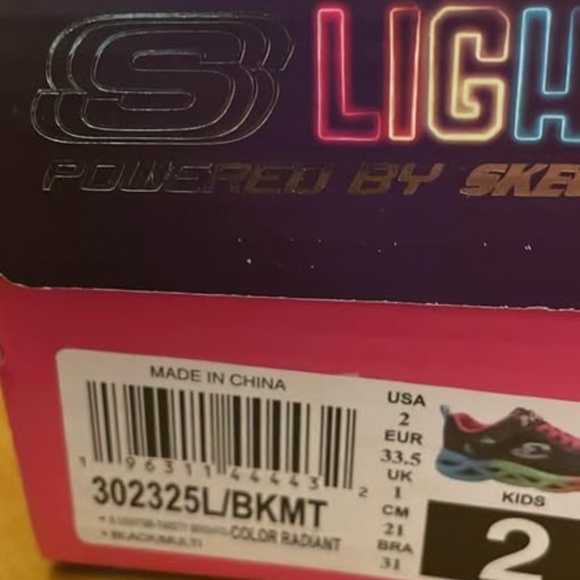 BRAND NEW girl youth skechers color radiant velcro shoes size 2Y (lights up) - Picture 10 of 10